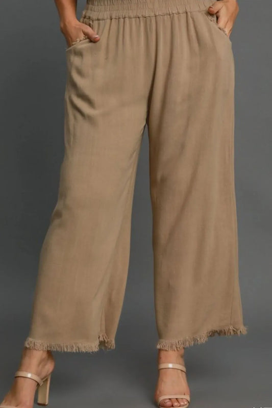 Image of Umgee Full Size Linen Blend Elastic Waistband Wide Leg Pants Plus Size | Queeble.shop