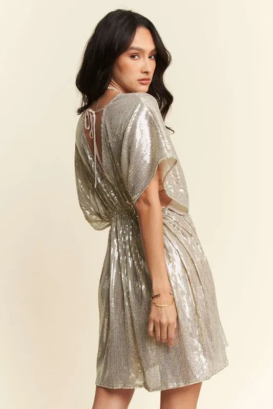 Image of Davi & Dani Sequin Plunge Neck Knot Cut Out Tie Back Party Dress | Queeble.shop