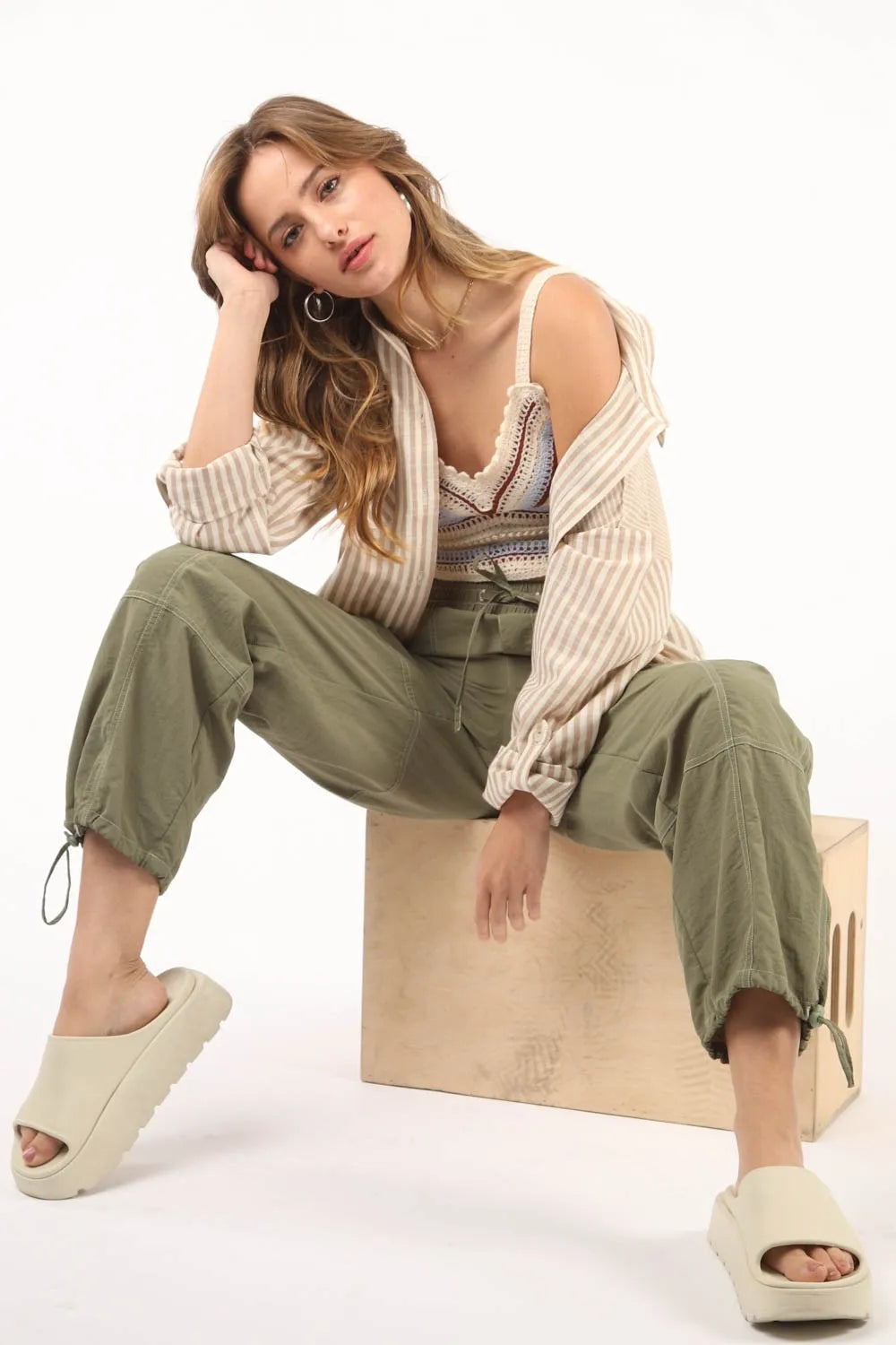 Image of VERY J Drawstring Woven Parachute Joggers | Queeble.shop