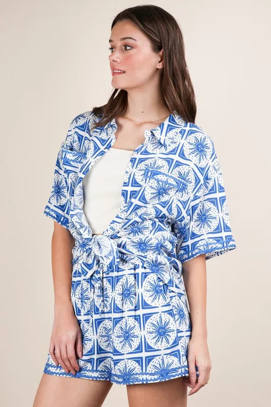 Image of VERY J Full Size Tropical Printed Shirt Top and Shorts Set Plus Size | Queeble.shop