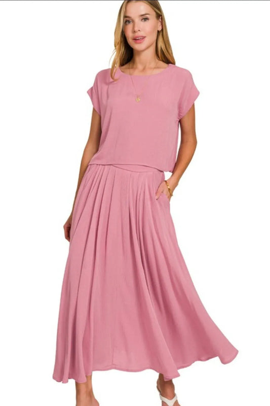 Image of Zenana Woven Crinkle Gauze Crop Tee and Skirt Set | Queeble.shop