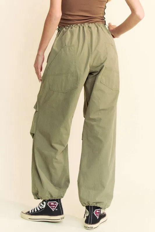 Image of Davi & Dani Drawstring Baggy Pants with Pockets | Queeble.shop