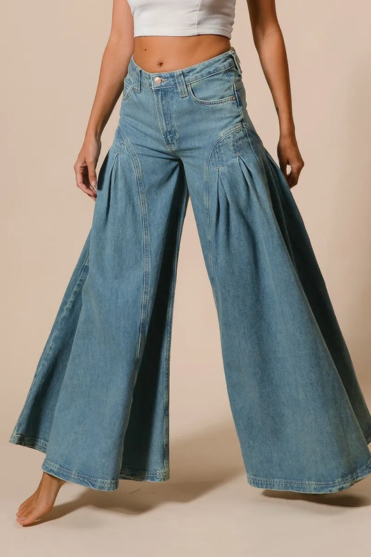 Image of BiBi Pleated Detail Wide Jeans | Queeble.shop