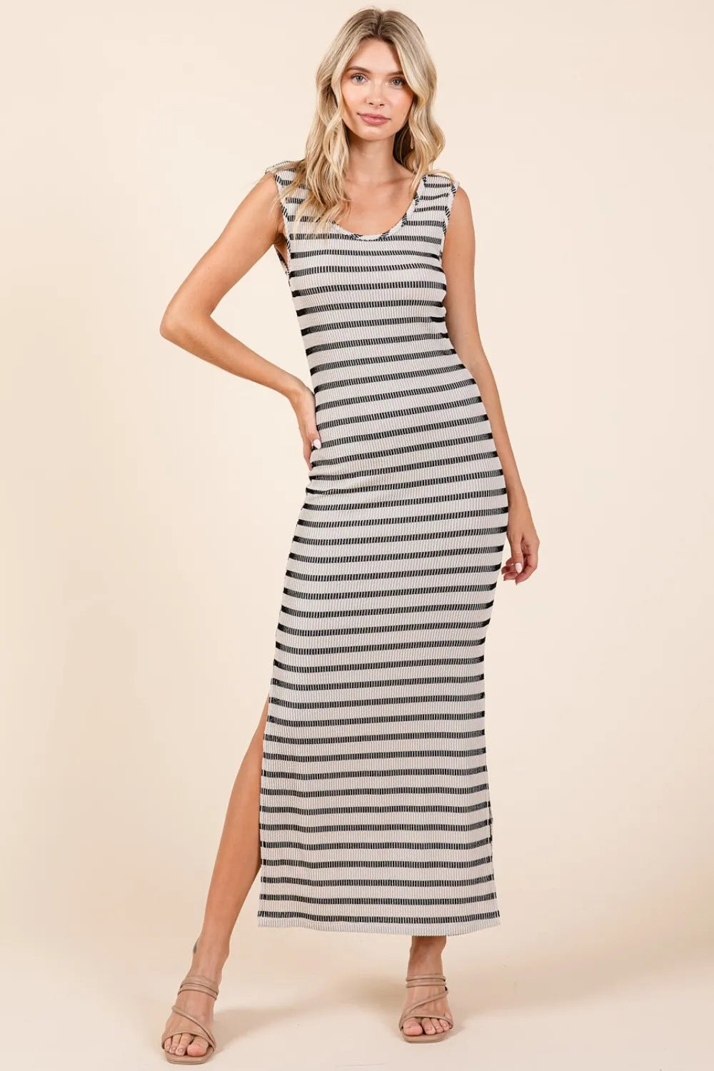 Image of Mittoshop Striped Scoop Neck Sleeveless Maxi Dress | Queeble.shop