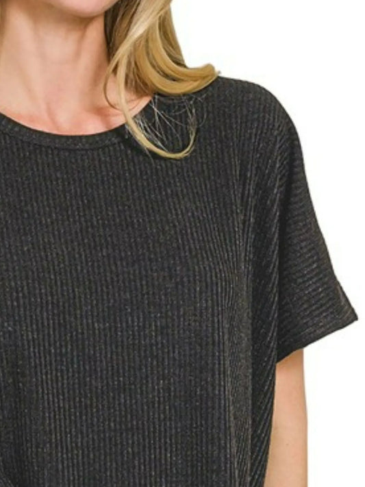 Image of Zenana Ribbed Round-Neck Short-Sleeve Knit Top | Queeble.shop