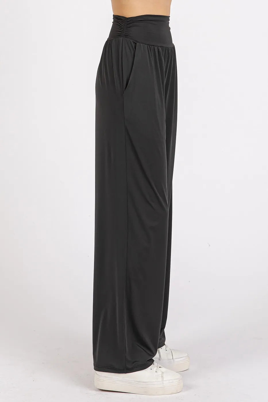 Image of Mittoshop Stretch Banded Waist Wide Leg Pants with Pockets | Queeble.shop