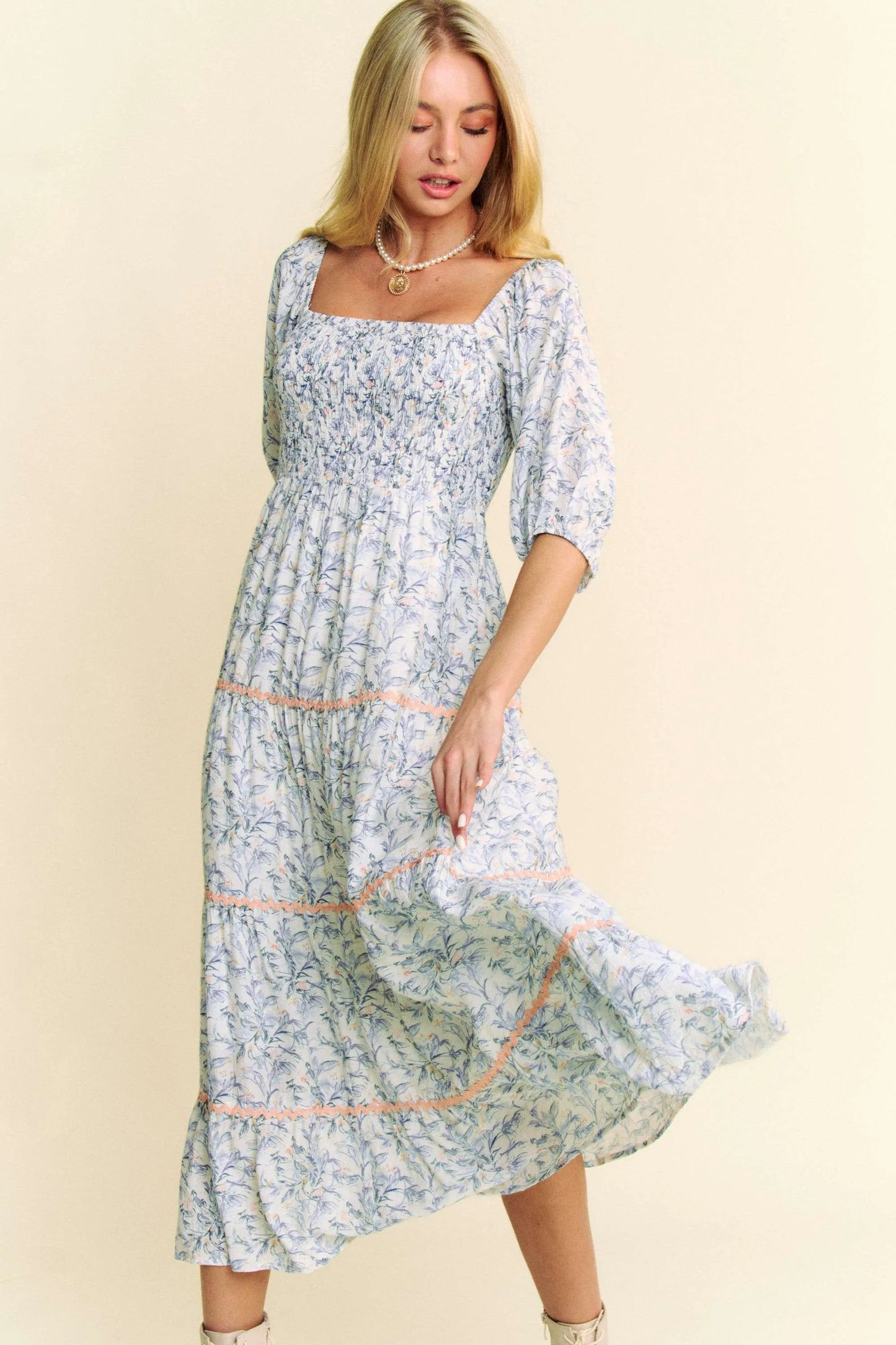 Image of Davi & Dani Contrast Ric Smocking Bodice Tiered Midi Dress | Queeble.shop