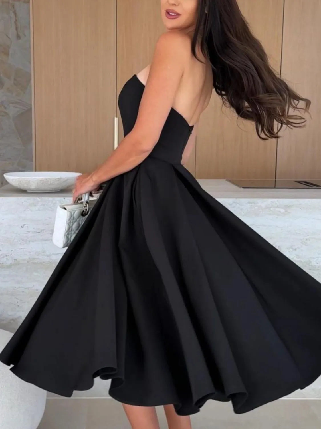 Image of Solid Color Tube Midi Dress | Queeble.shop