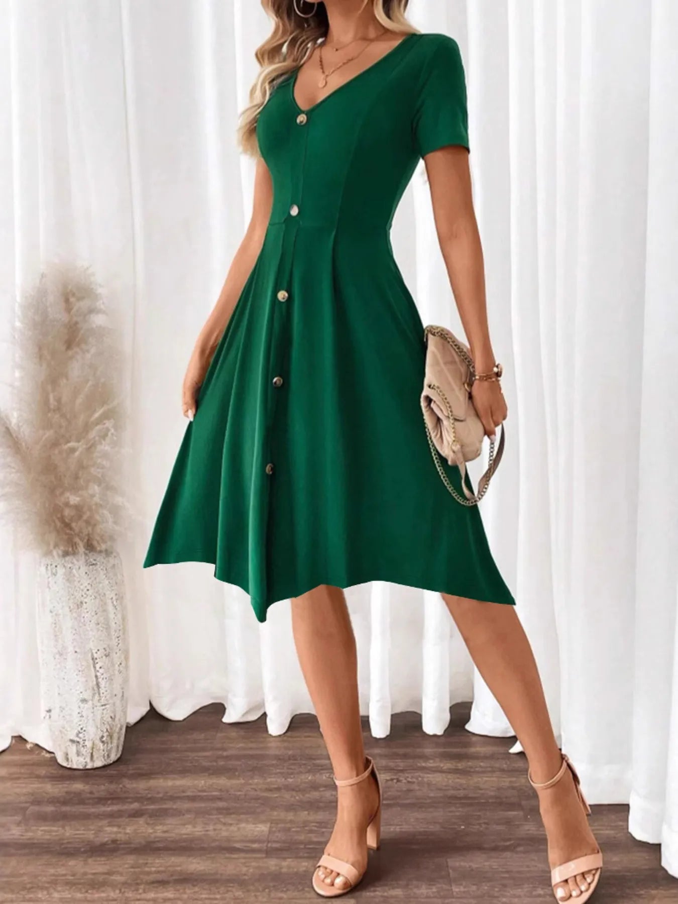 Image of V-Neck Short Sleeve Dress | Queeble.shop