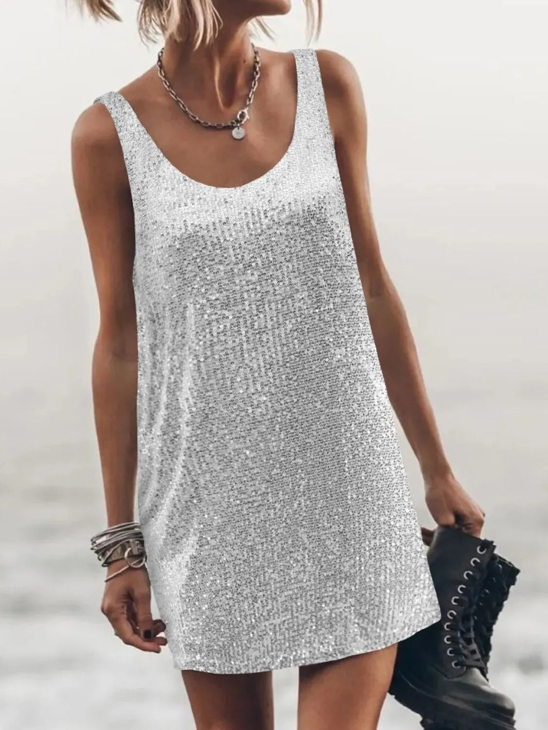 Image of Sequin Scoop Neck Mini Dress | Queeble.shop