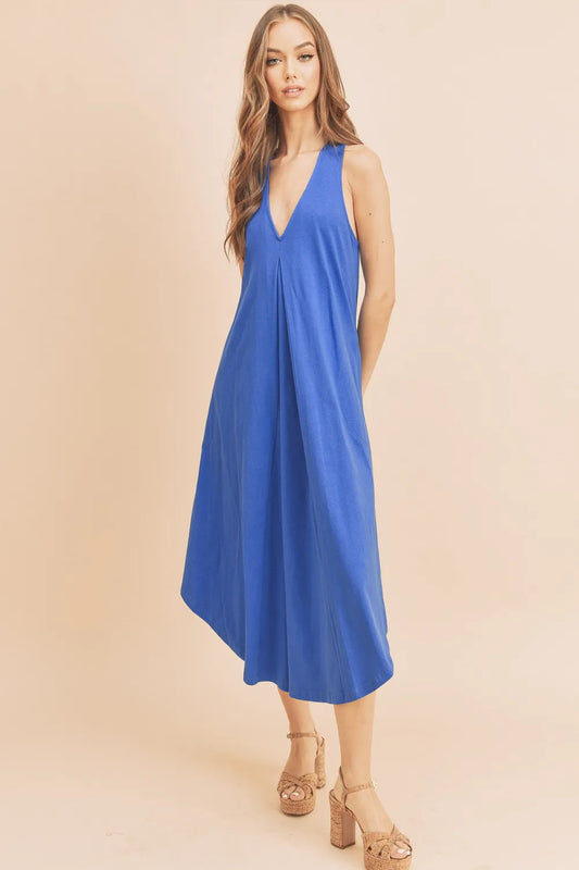 Image of Aemi + Co Front Pleat Detail V-Neck Sleeveless Midi Dress | Queeble.shop