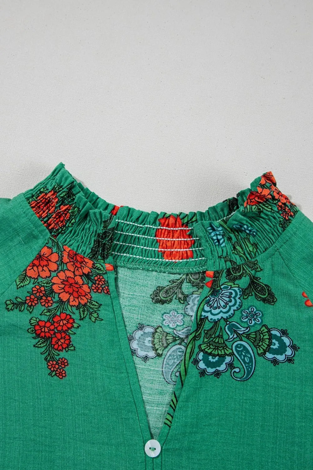 Image of Floral Print Notched Short Sleeve Blouse | Queeble.shop