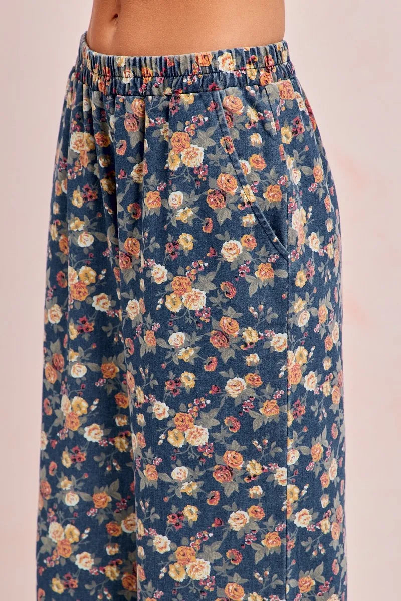 Image of BiBi Washed Floral Print Wide Leg Jeans | Queeble.shop