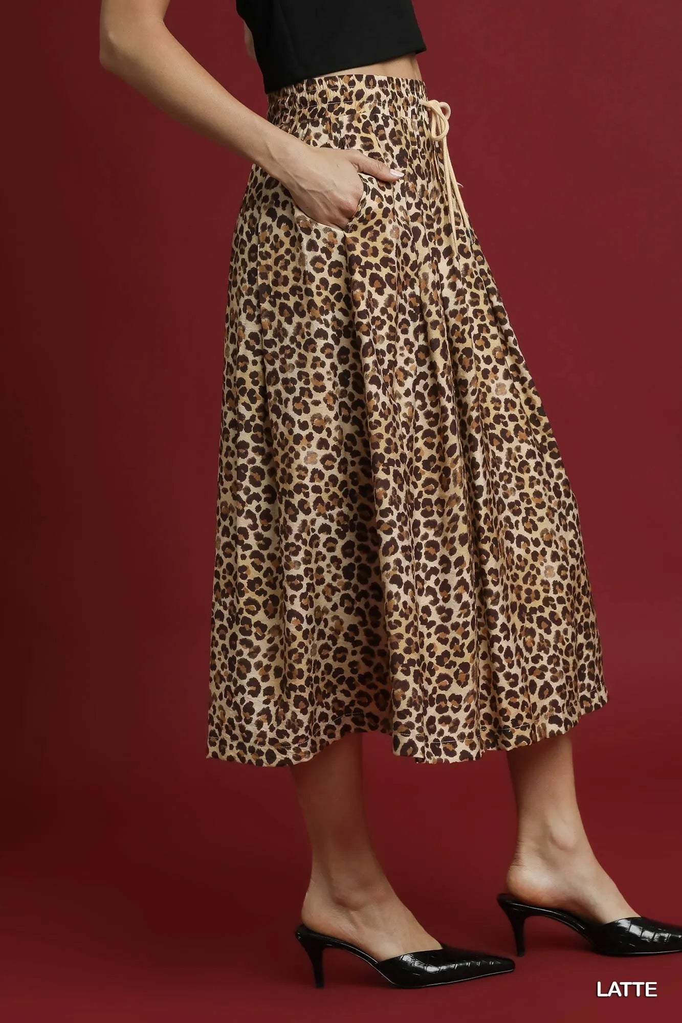 Image of Umgee Drawstring Leopard Midi Skirt | Queeble.shop