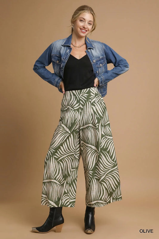 Image of Umgee Palm Leaf Print Wide Leg Culotte Pants | Queeble.shop