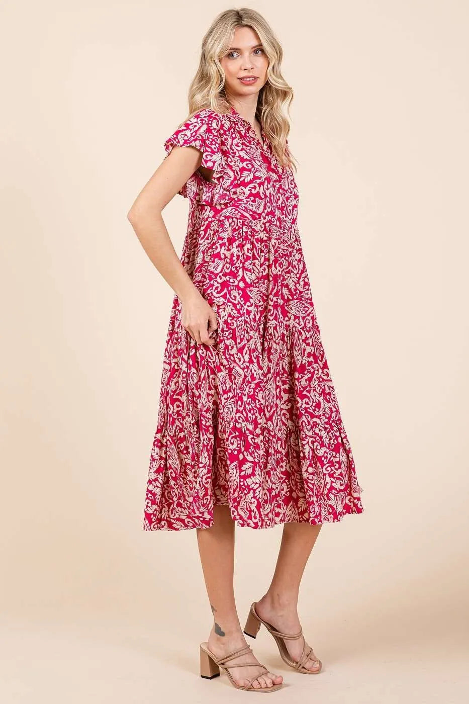 Image of Mittoshop Abstract Print Ruffle Tier Midi Dress | Queeble.shop