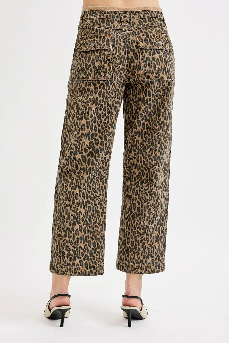 Image of RISEN Full Size Mid Rise Crop Relaxed Jeans Plus Size | Queeble.shop