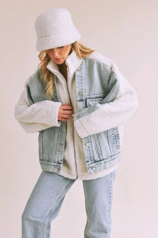 Image of Aemi + Co Denim Washed Drop Shoulder Sherpa Fake Two Pieces Jacket | Queeble.shop