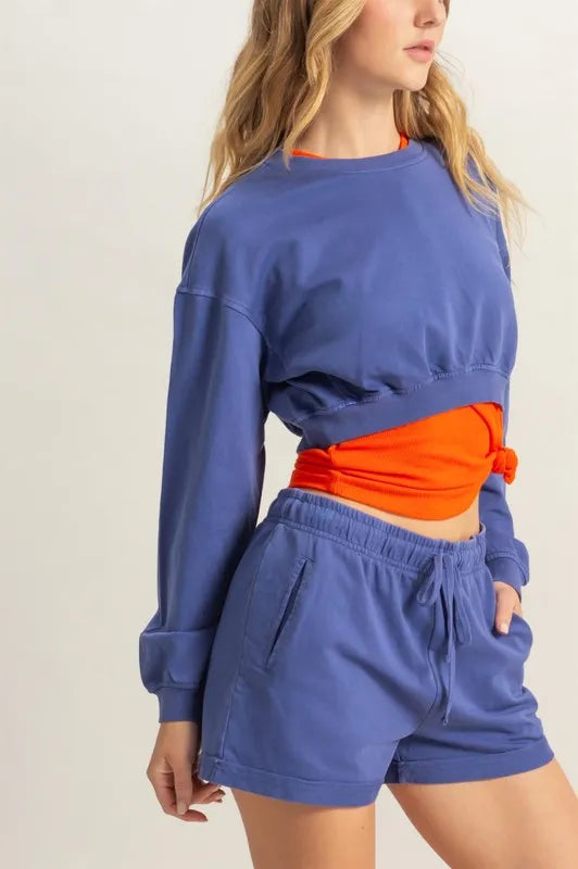 Image of HYFVE Crew Neck Long Sleeve Crop Sweatshirt | Queeble.shop