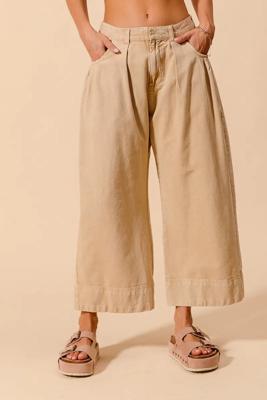 Image of SO ME Mid Rise Wide Leg Chino Pants With Pockets | Queeble.shop