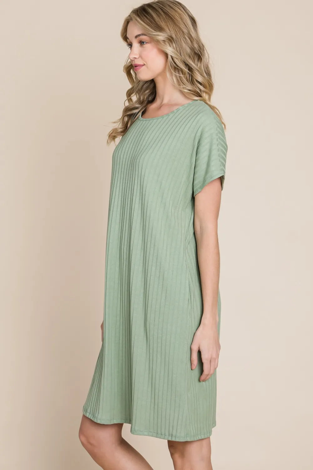 Image of BOMBOM Ribbed Round Neck Short Sleeve Dress | Queeble.shop