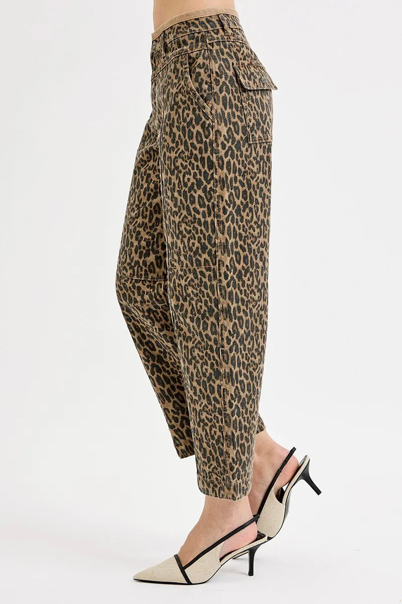 Image of RISEN Full Size Mid Rise Crop Relaxed Jeans Plus Size | Queeble.shop
