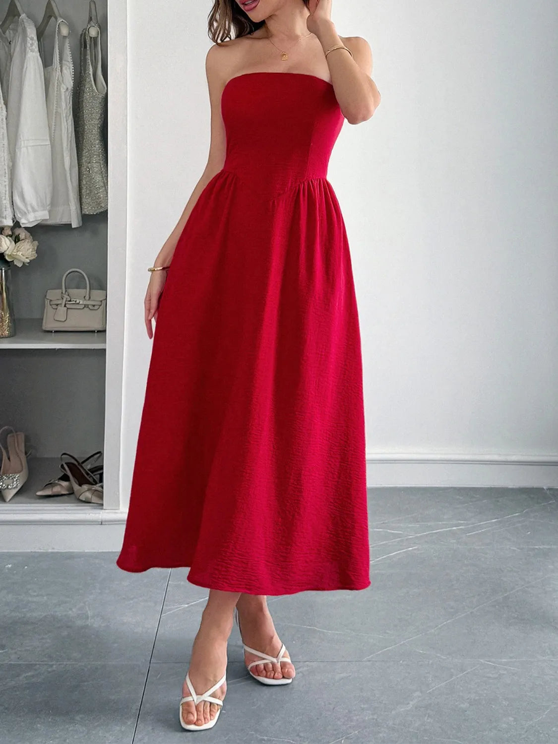 Image of Strapless A-Line Midi Dress with Pockets | Queeble.shop
