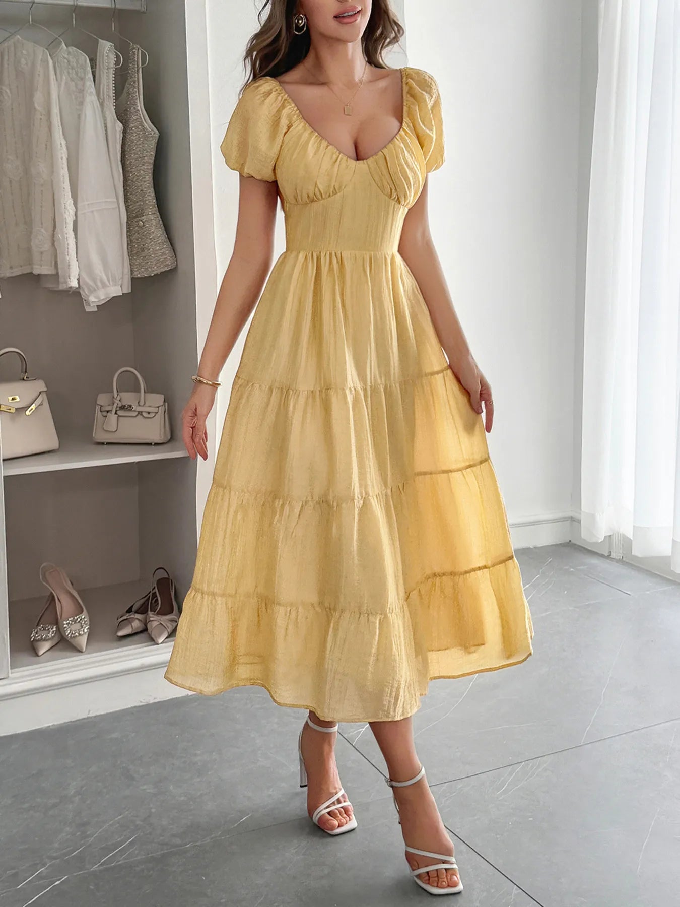 Image of V-Neck Short Sleeve Midi Dress | Queeble.shop