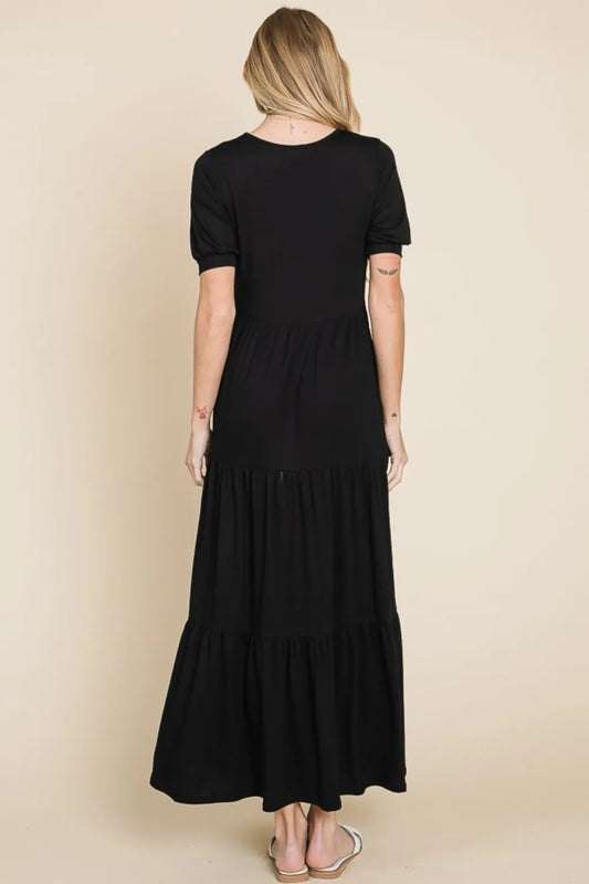 Image of BOMBOM Short Sleeve Tiered Maxi Dress | Queeble.shop
