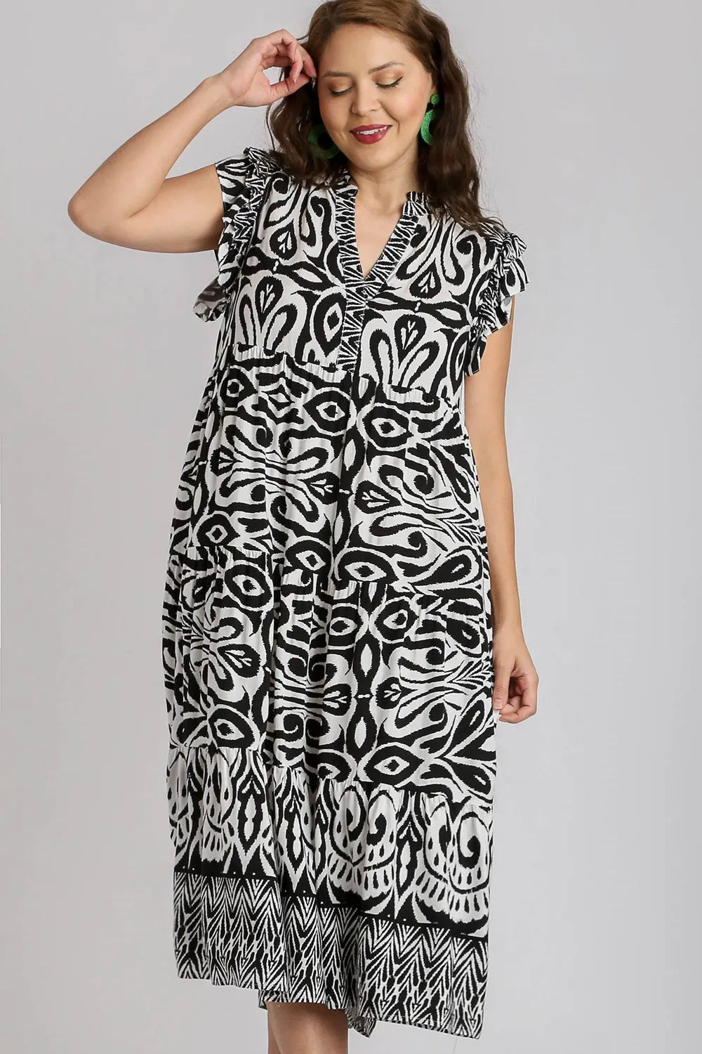 Image of Umgee Full Size Two Tone Border Print Ruffle Cap Sleeve Midi Dress Plus Size | Queeble.shop
