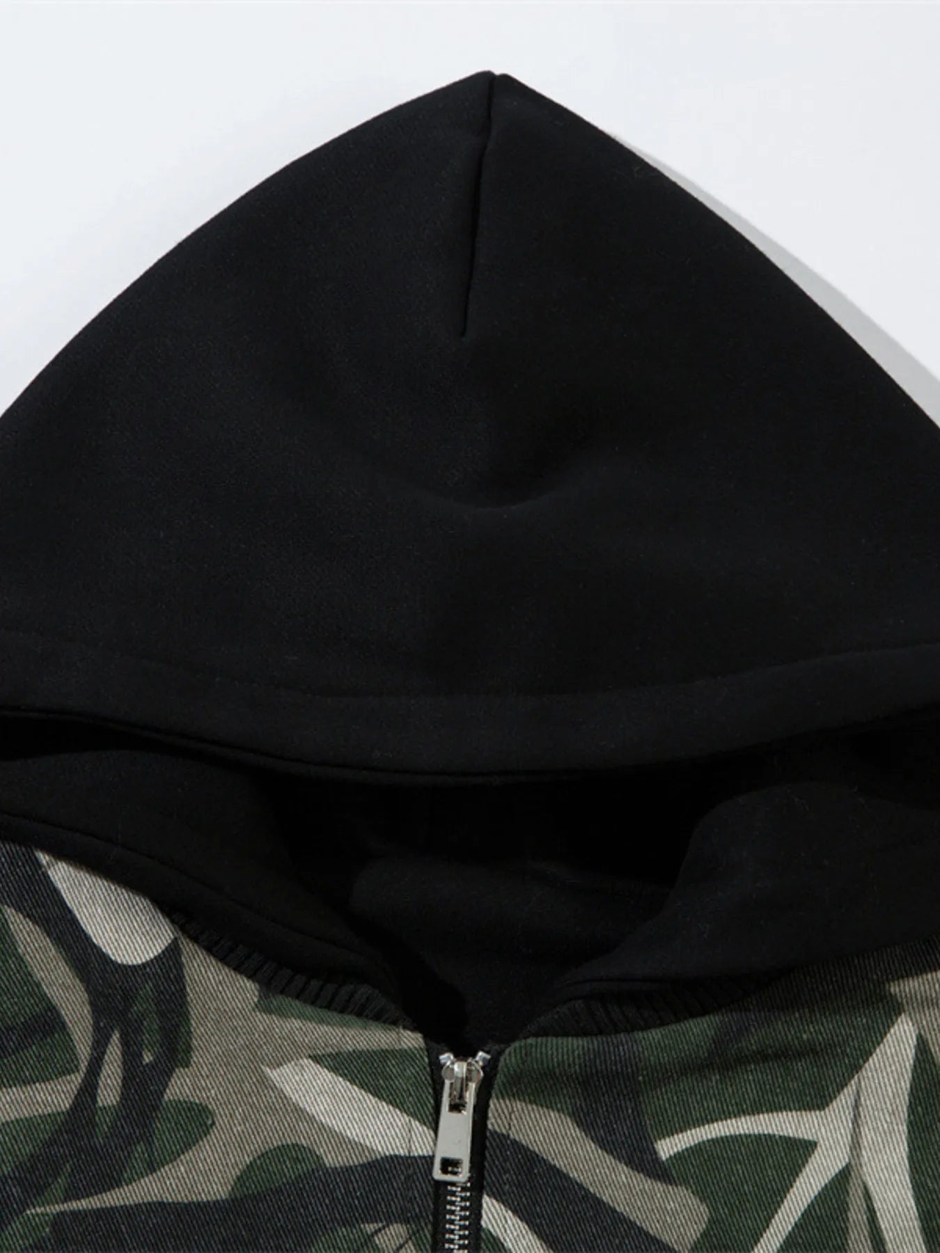 Image of Men's Printed Zip Up Long Sleeve Jacket | Queeble.shop