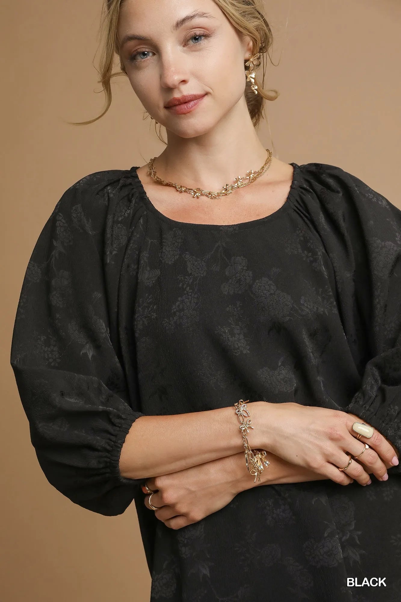 Image of Umgee Satin Jacquard Balloon Sleeve Blouse | Queeble.shop