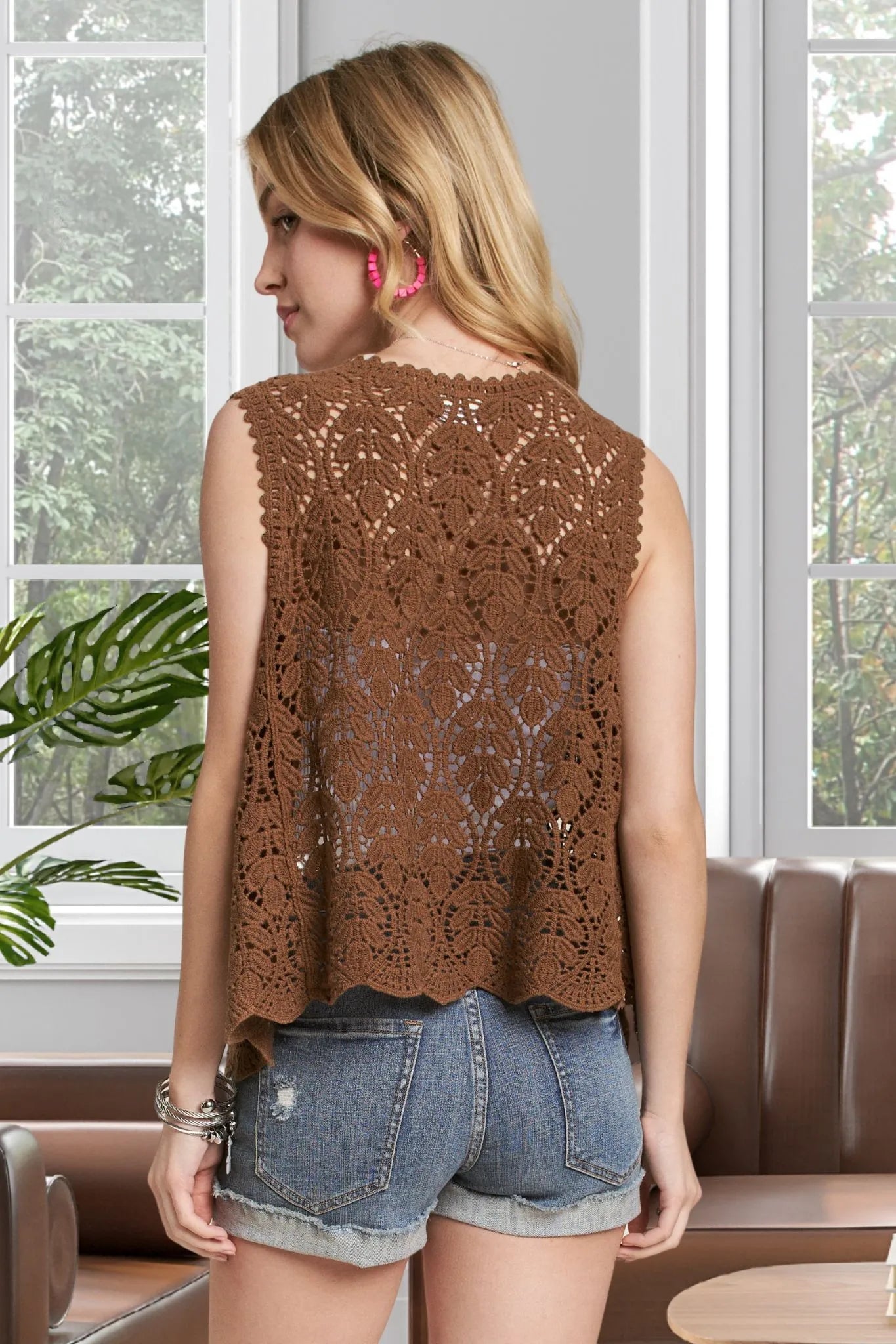 Image of ADORA Crochet Vest With Scallop Hem | Queeble.shop