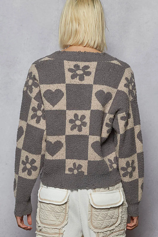 Image of POL V-Neck Heart Pattern Checkered Sweater | Queeble.shop