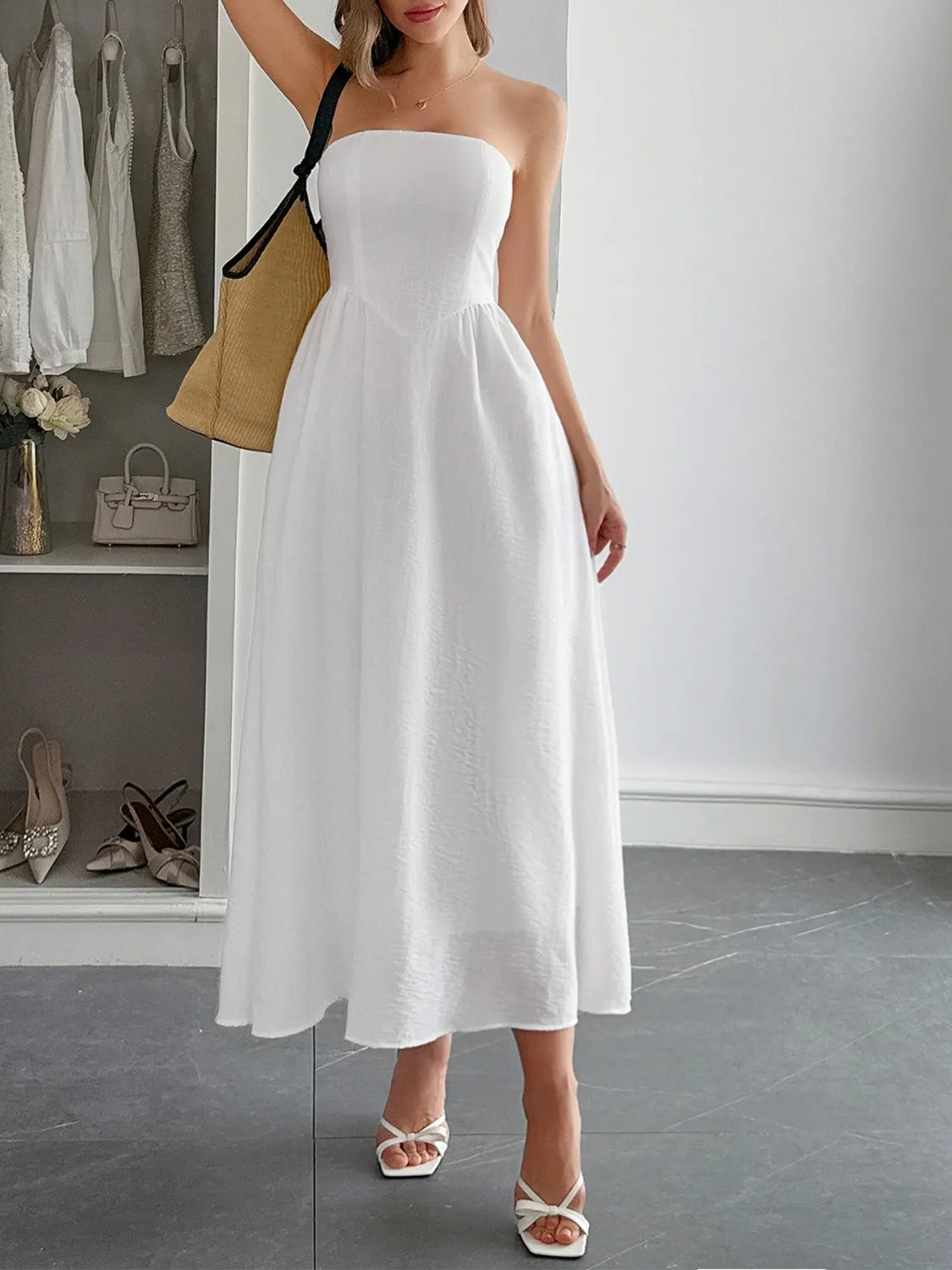 Image of Strapless A-Line Midi Dress with Pockets | Queeble.shop