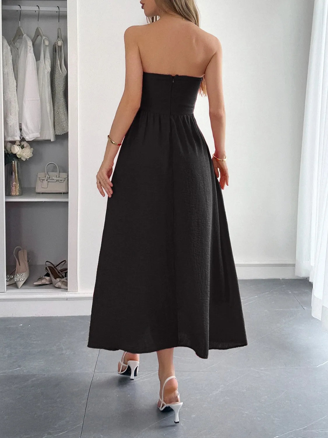 Image of Strapless A-Line Midi Dress with Pockets | Queeble.shop