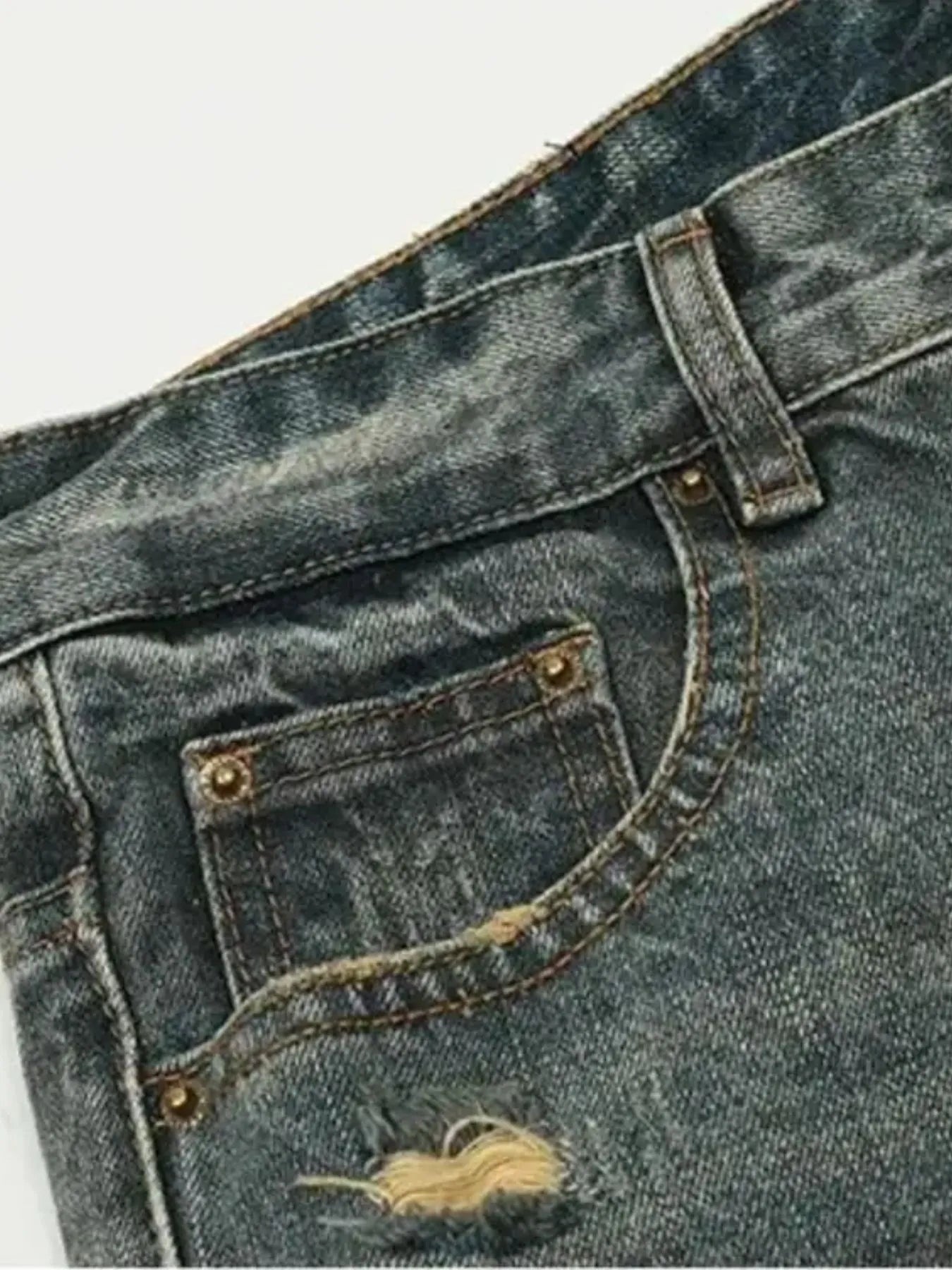 Image of Men's Distressed Washed Straight Jeans | Queeble.shop