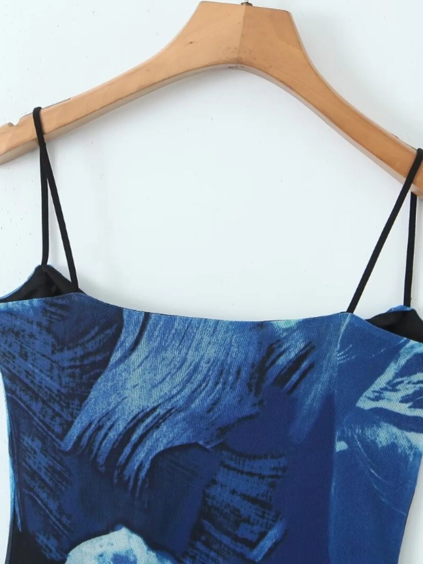 Image of Printed Bodycon Cami Dress | Queeble.shop