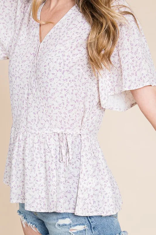 Image of Lime 'N' Chili Ditsy Print V-Neck Short Sleeve Wrap Blouse | Queeble.shop