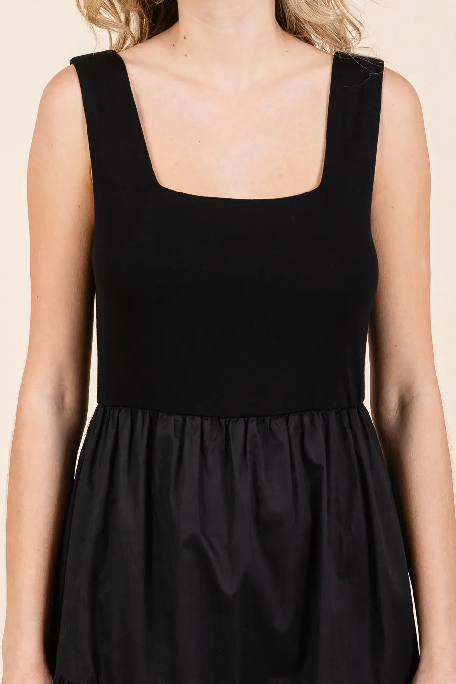 Image of Mittoshop Mix Media Square Neck Maxi Dress | Queeble.shop