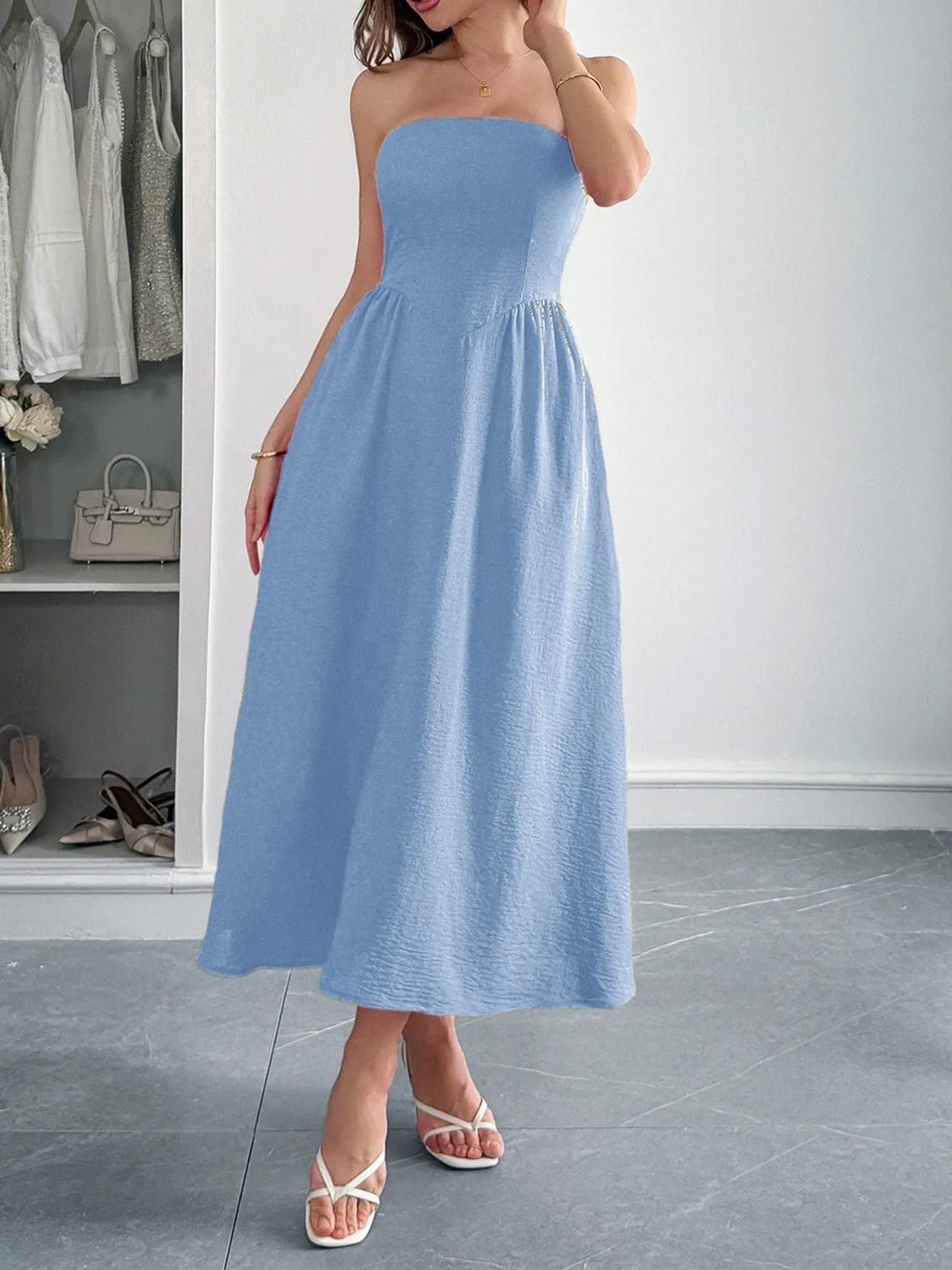 Image of Strapless A-Line Midi Dress with Pockets | Queeble.shop