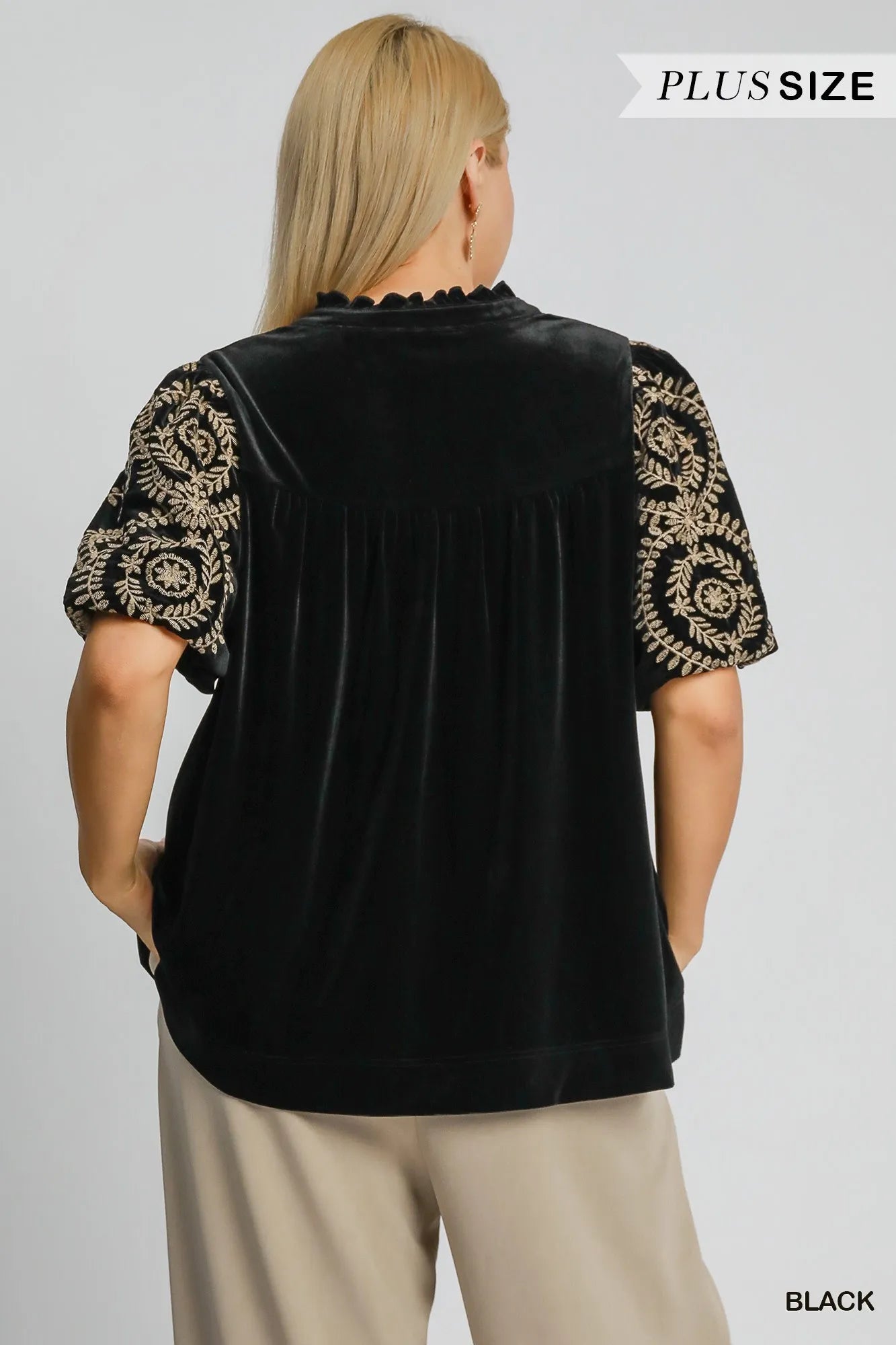 Image of Umgee Full Size Velvet Embroidered Sleeve Blouse Plus Size | Queeble.shop