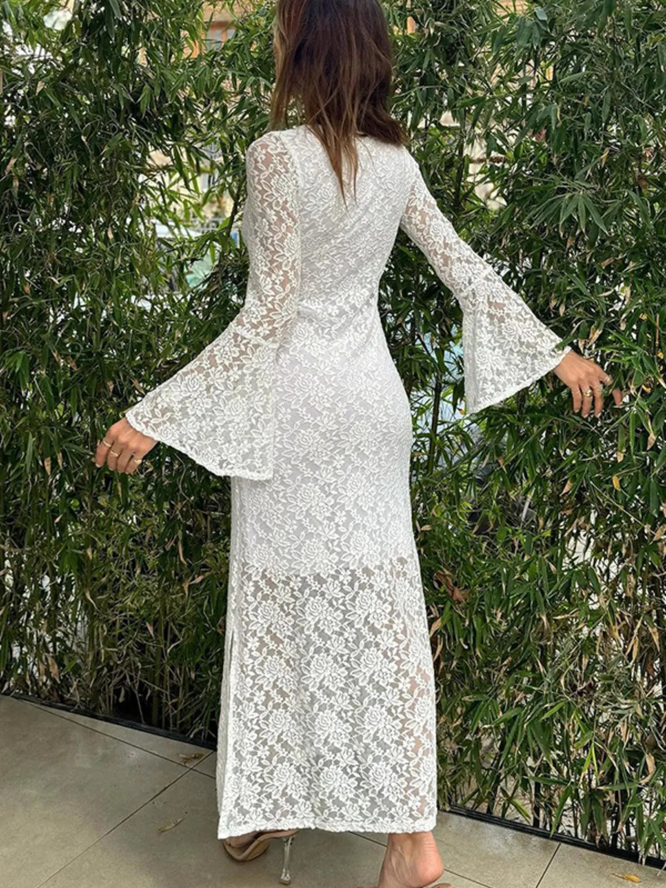 Image of Lace Bell Sleeve Square Neck Bodycon Dress | Queeble.shop