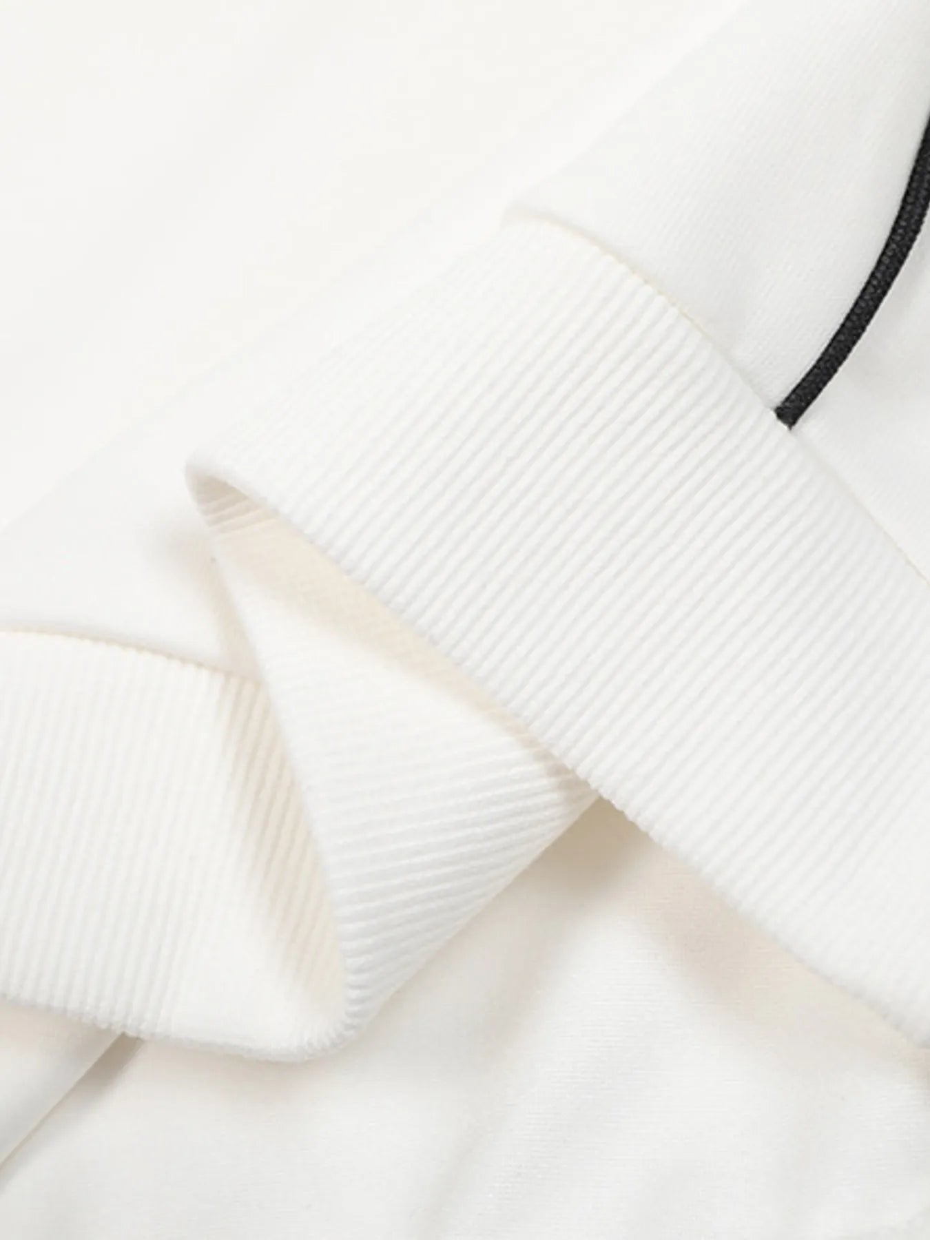 Image of Men's Round Neck Raglan Sleeve Sweatshirt | Queeble.shop