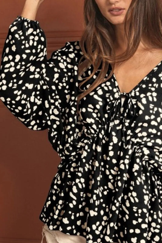 Image of BiBi Leopard Woven Tied Spaghetti V Neck Lslv Top | Queeble.shop