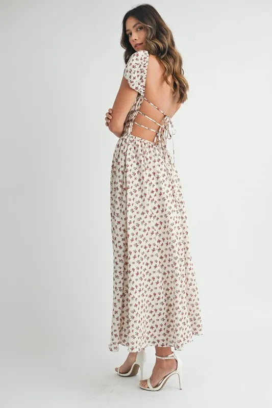 Image of MABLE Floral Print Puff Sleeve Gathered Midi Dress | Queeble.shop