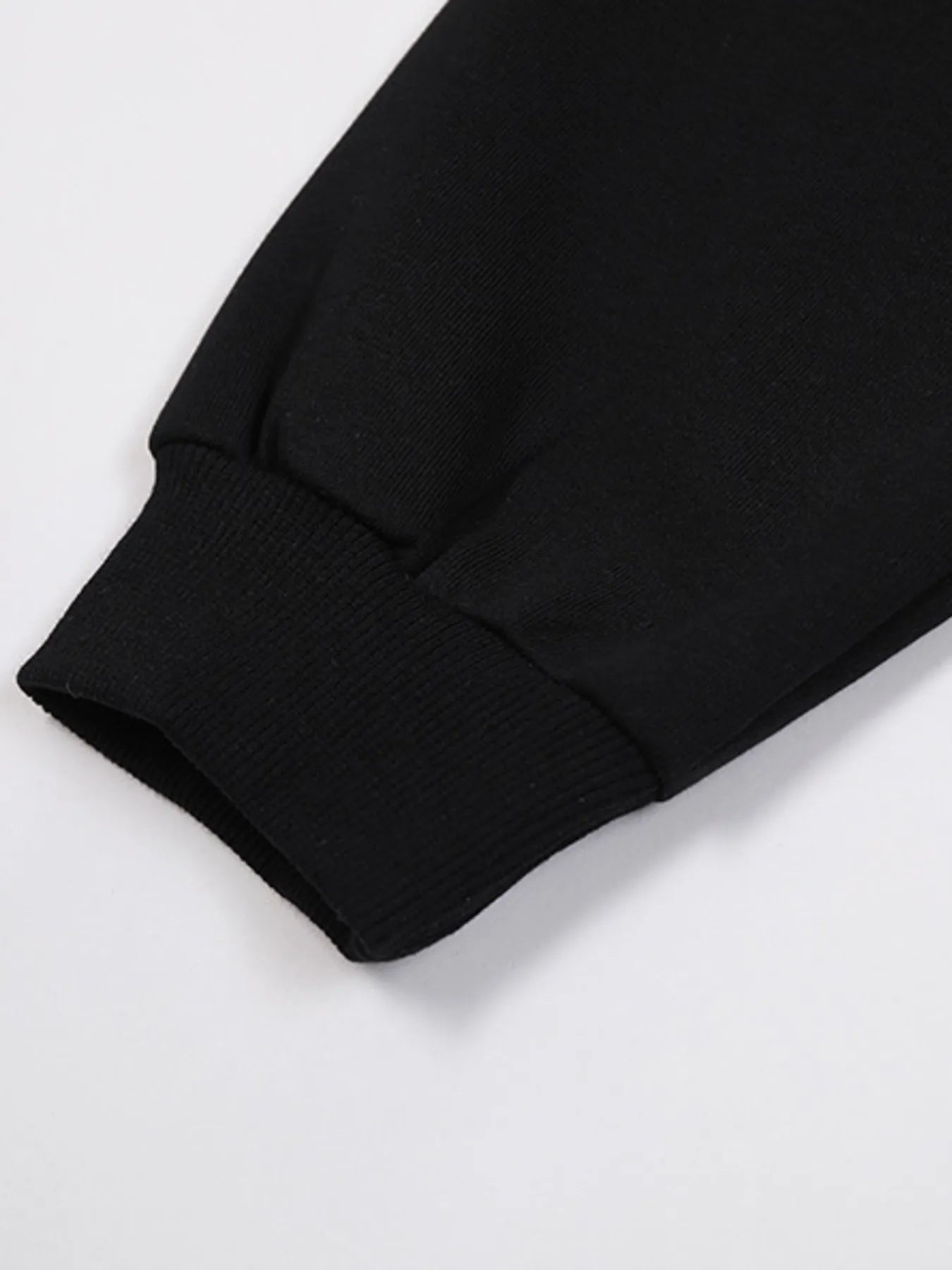 Image of Men's Round Neck Raglan Sleeve Sweatshirt | Queeble.shop