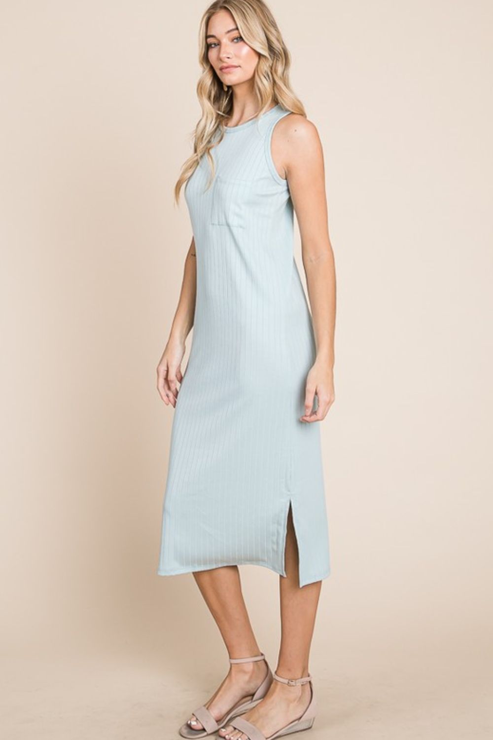 Image of BOMBOM Ribbed Knit Sleeveless Midi Dress | Queeble.shop