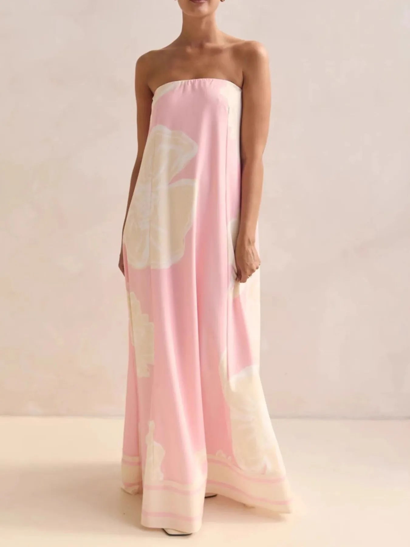 Image of Smocked Printed Tube Maxi Dress | Queeble.shop