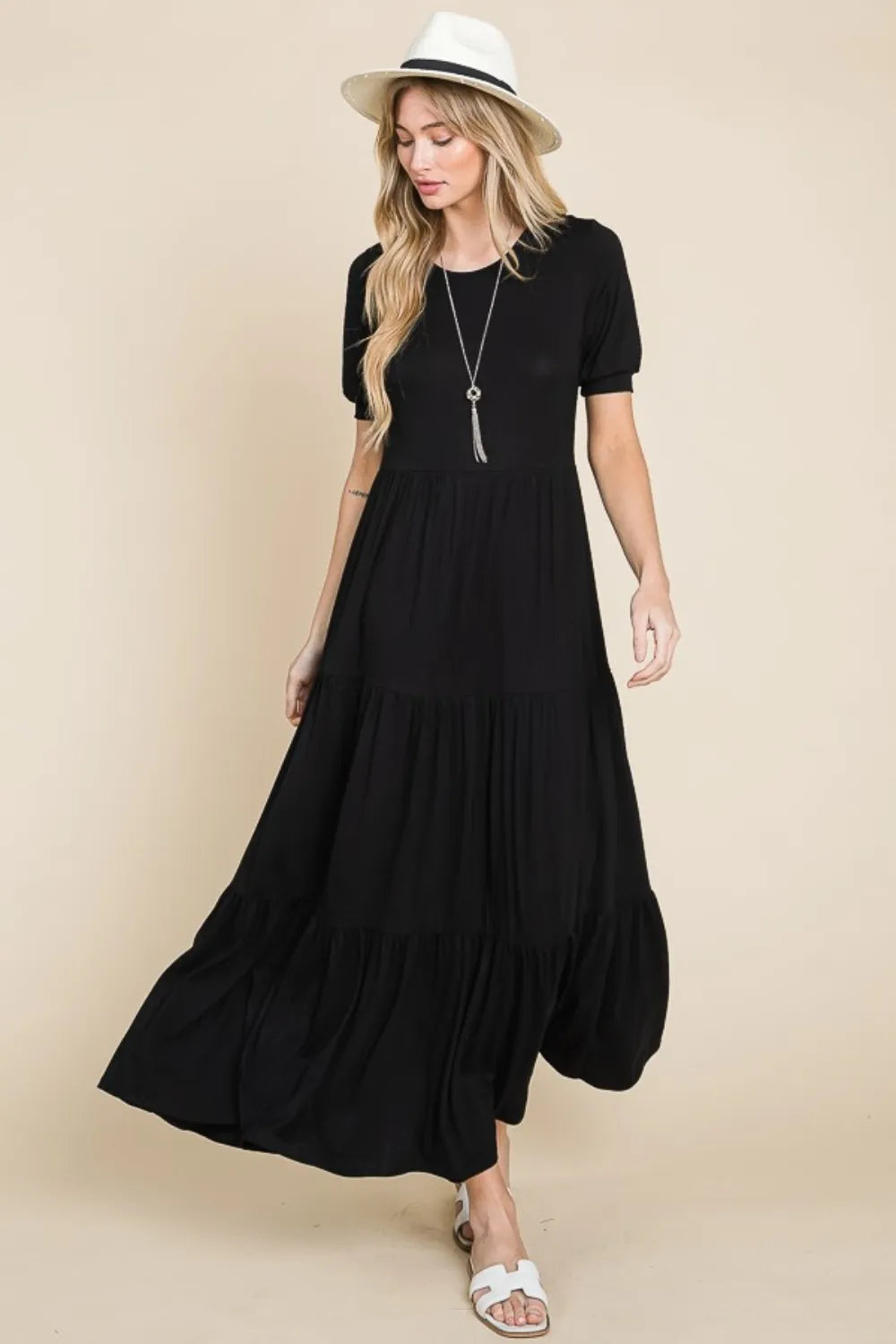 Image of BOMBOM Short Sleeve Tiered Maxi Dress | Queeble.shop